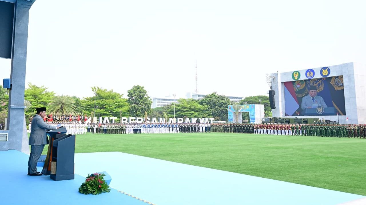 Amanat HUT ke-81 TNI, Prabowo Tegaskan “TNI Tak Terpisahkan dari Rakyat”
