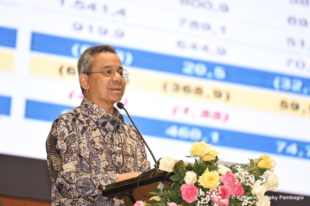 Menkeu Suahasil Berikan 7 Arahan kepada DJP untuk Perkuat Penerimaan Pajak