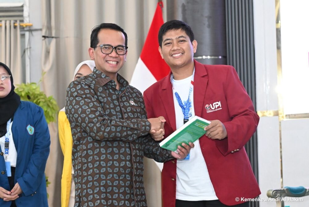 Wamenkeu Nurkholisoh Ajak Mahasiswa Bangun Kepemimpinan Berdampak