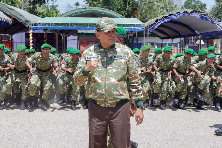 Menhan Sjafrie Tinjau Yonif TP 930/Toda Tebi, Tekankan Kedaulatan NKRI