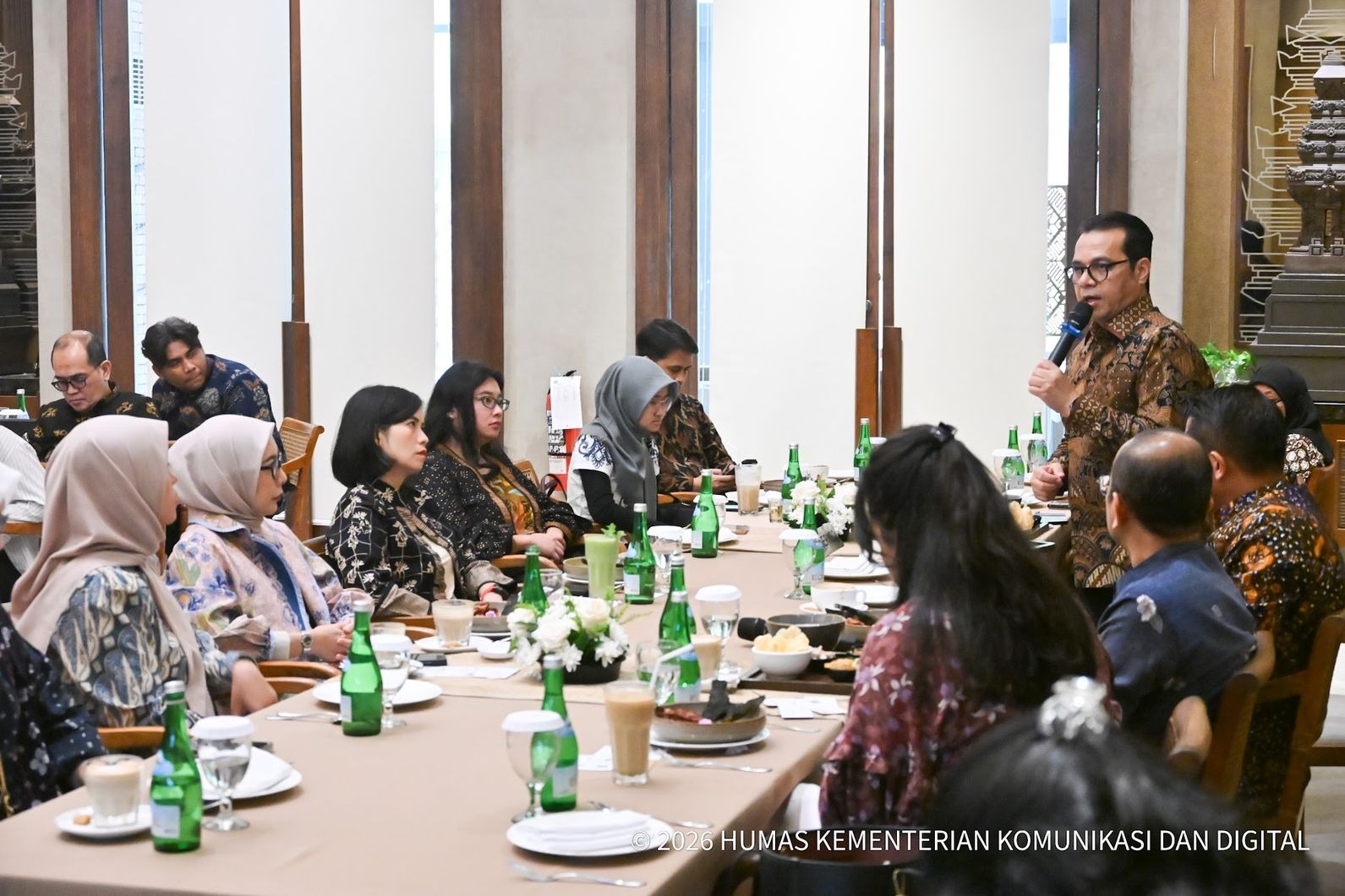 Wamen Nezar Patria Tekankan KYA, Perusahaan Tak Cukup Kenali Pelanggan