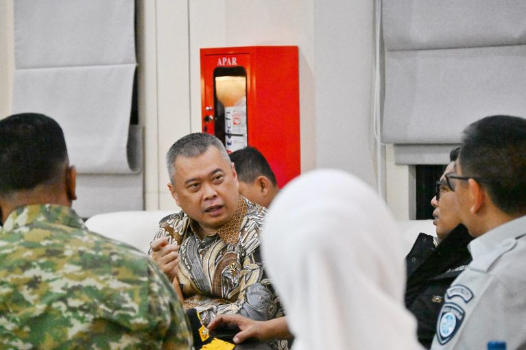 Kebakaran KMP Batumandi di Cilegon, Menhub Dudy Instruksikan Investigasi dan Evaluasi Keselamatan